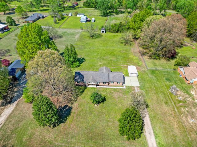 9132 KERRVILLE-ROSEMARK RD, Millington, TN 38053