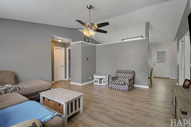 4801 Rose Street, Crystal Lake, IL 60014