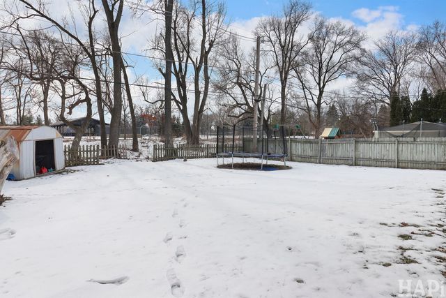 4801 Rose Street, Crystal Lake, IL 60014