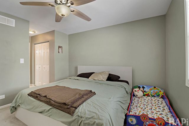 4801 Rose Street, Crystal Lake, IL 60014