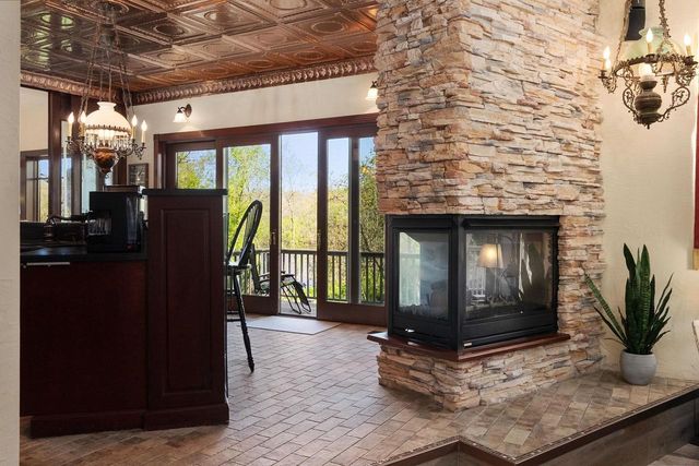 8523 N Stone Farm Road, Edgerton, WI 53534
