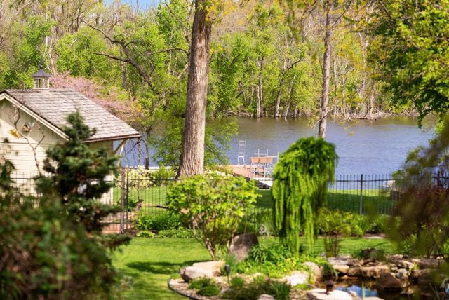 8523 N Stone Farm Road, Edgerton, WI 53534