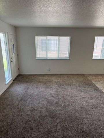 428 Caribrook Way #3, Stockton, CA 95207