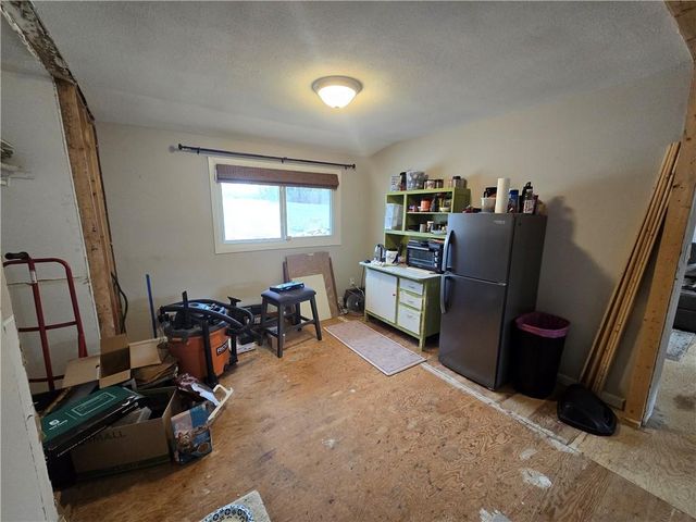 1334 Lakeview N Drive, Odessa, MO 64076