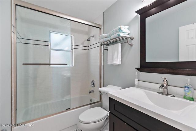 1660 LINKSIDE Court N, Atlantic Beach, FL 32233