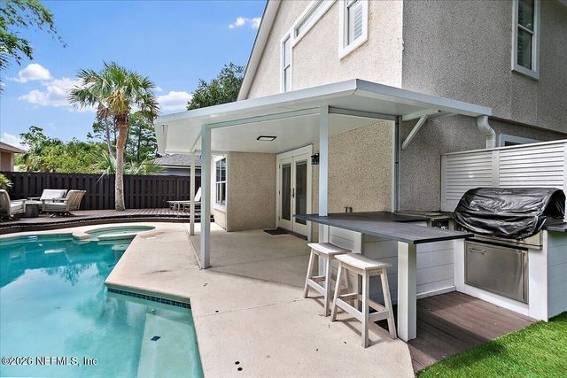 1660 LINKSIDE Court N, Atlantic Beach, FL 32233