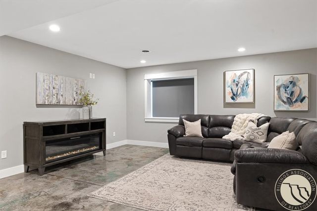 3048 W Copper Ridge Loop, Billings, MT 59106