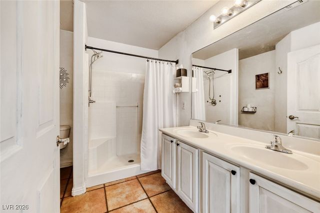 8543 Lakota Street, Las Vegas, NV 89123