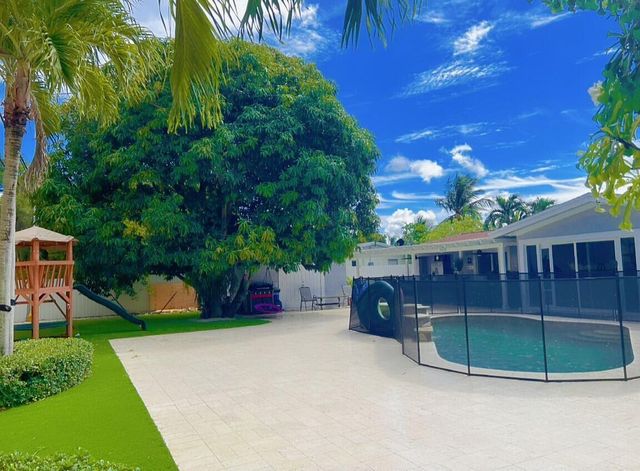 1474 Cochran Drive, Lake Worth Beach, FL 33461
