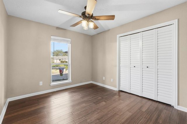 6231 Autumn Forest Drive, Houston, TX 77092