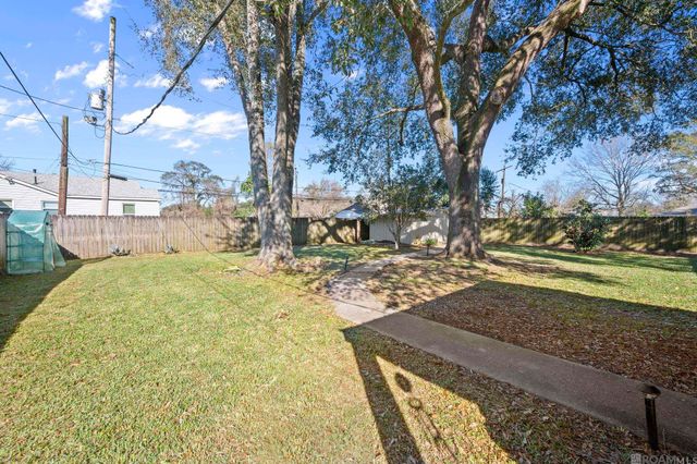 7345 Government St, Baton Rouge, LA 70806