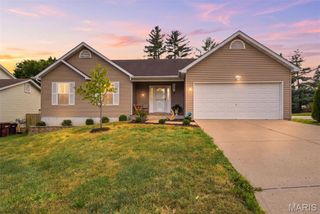 102 E 4th Street, Moscow Mills, MO 63362