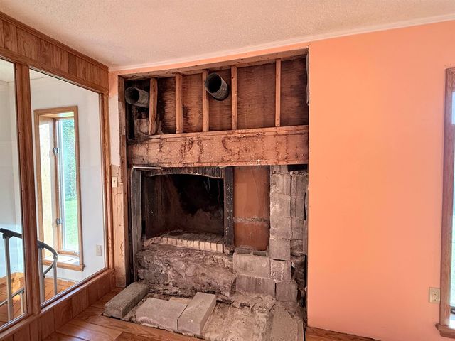 498 Town Line Road, Bennington, VT 05201
