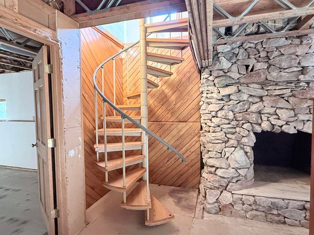 498 Town Line Road, Bennington, VT 05201