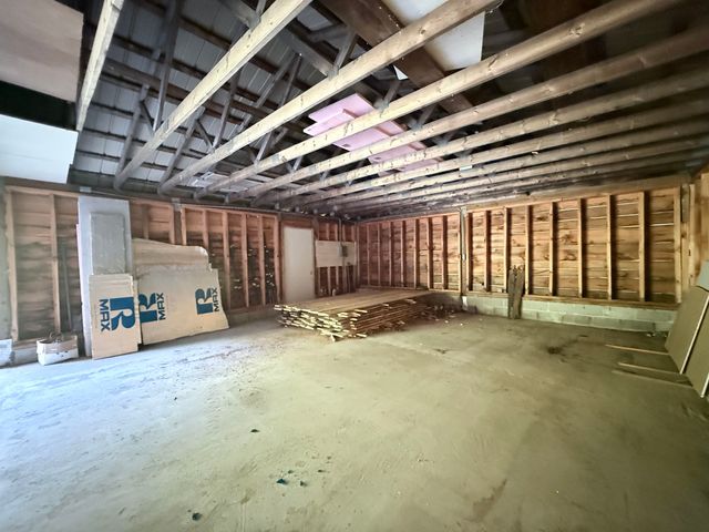 498 Town Line Road, Bennington, VT 05201