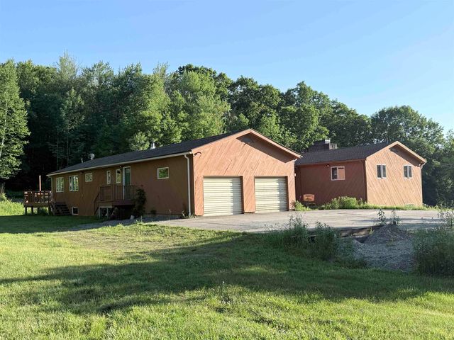 498 Town Line Road, Bennington, VT 05201