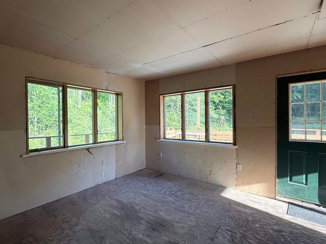 498 Town Line Road, Bennington, VT 05201