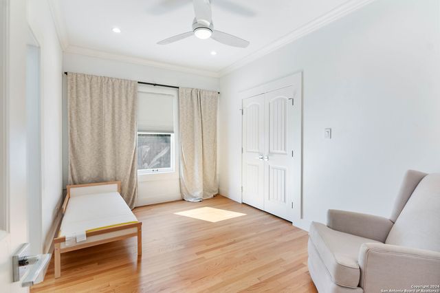 126 ARMOUR PL, San Antonio, TX 78212