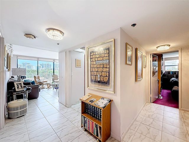 210 174th Street 409, Sunny Isles Beach, FL 33160