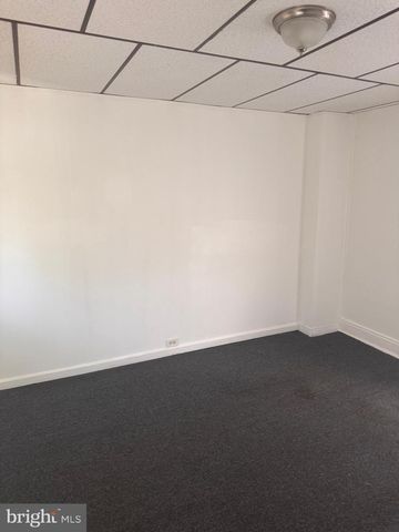 3051 SEAMON AVE, Baltimore, MD 21225