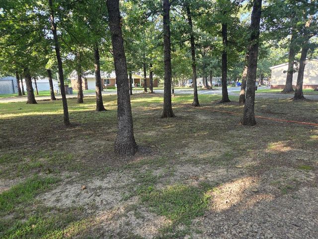 204 W BK 1650 Road, Stigler, OK 74462