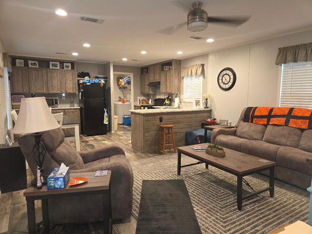 204 W BK 1650 Road, Stigler, OK 74462