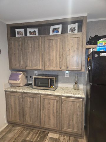 204 W BK 1650 Road, Stigler, OK 74462
