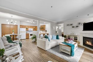 435 W Aspen DRIVE #18, Oak Creek, WI 53154