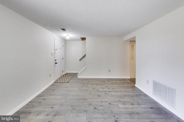 1209 BANNISTER CIR, Waldorf, MD 20602