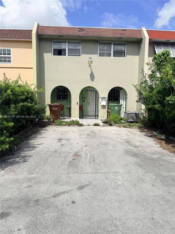 7310 W 3rd Avenue, Hialeah, FL 33014