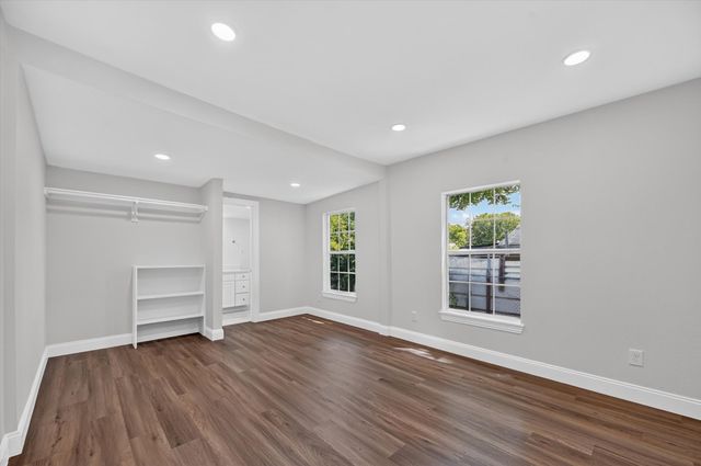 1113 Brock Street, Dallas, TX 75203