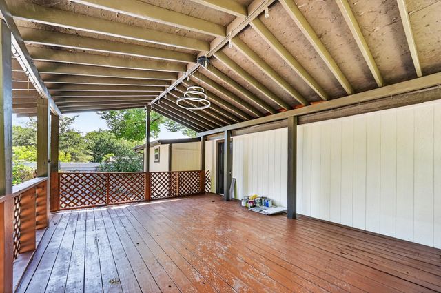 1113 Brock Street, Dallas, TX 75203