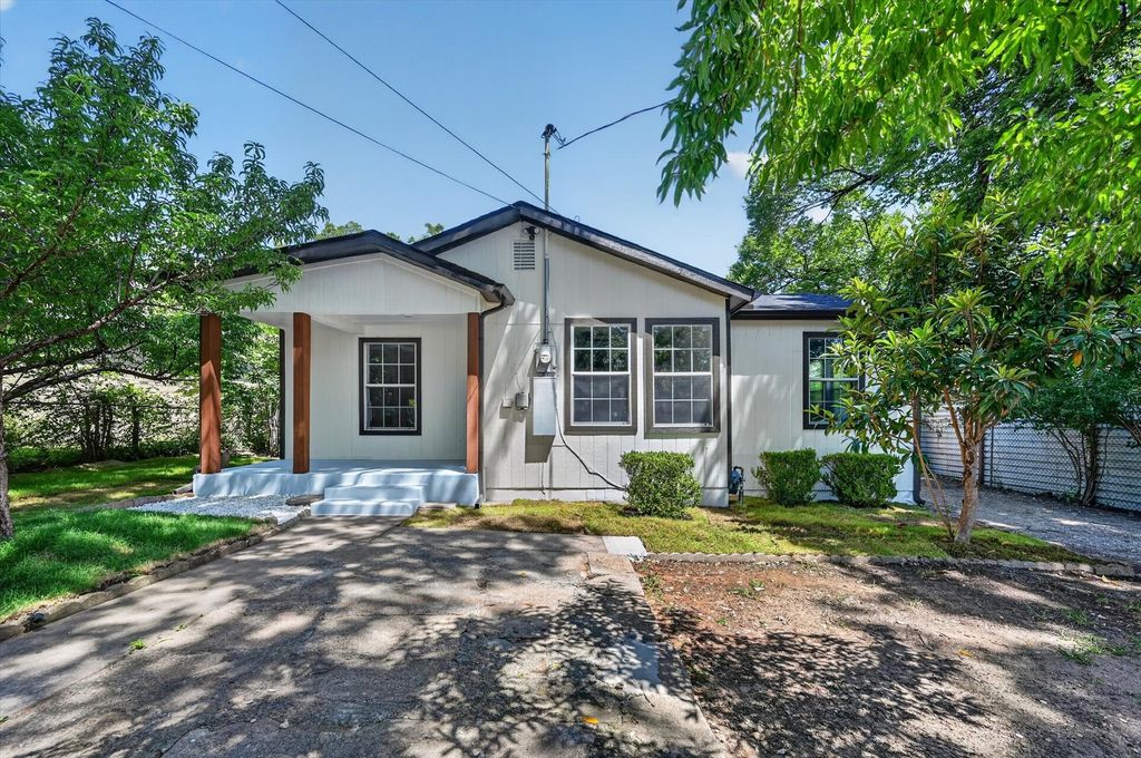 1113 Brock Street, Dallas, TX 75203