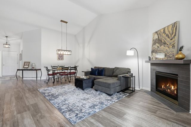 17424 Deerfield Drive SE, Prior Lake, MN 55372