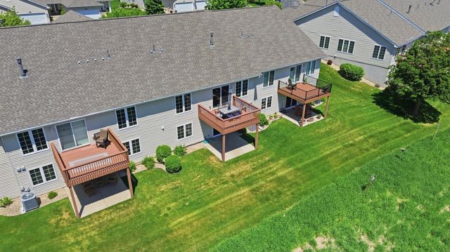 17424 Deerfield Drive SE, Prior Lake, MN 55372