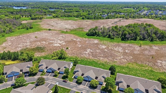 17424 Deerfield Drive SE, Prior Lake, MN 55372