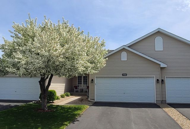 17424 Deerfield Drive SE, Prior Lake, MN 55372