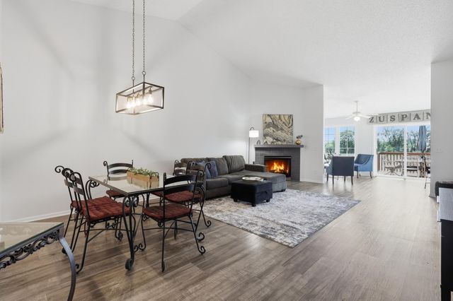 17424 Deerfield Drive SE, Prior Lake, MN 55372