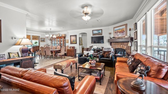 3155 W Elephant Head Road, Amado, AZ 85645