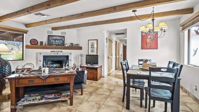 3155 W Elephant Head Road, Amado, AZ 85645