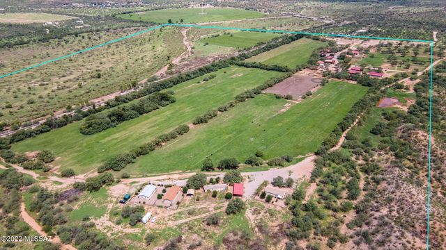 3155 W Elephant Head Road, Amado, AZ 85645