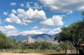 3155 W Elephant Head Road, Amado, AZ 85645