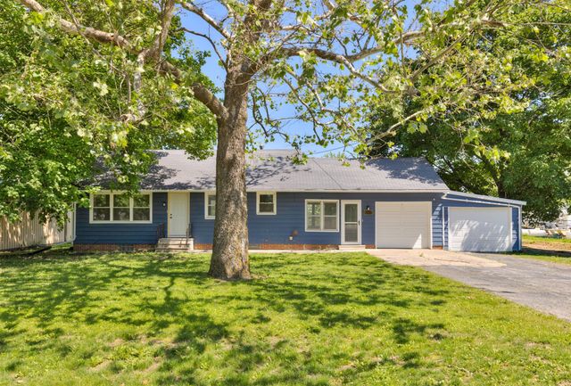 1100 2 nd Street NE, Bondurant, IA 50035