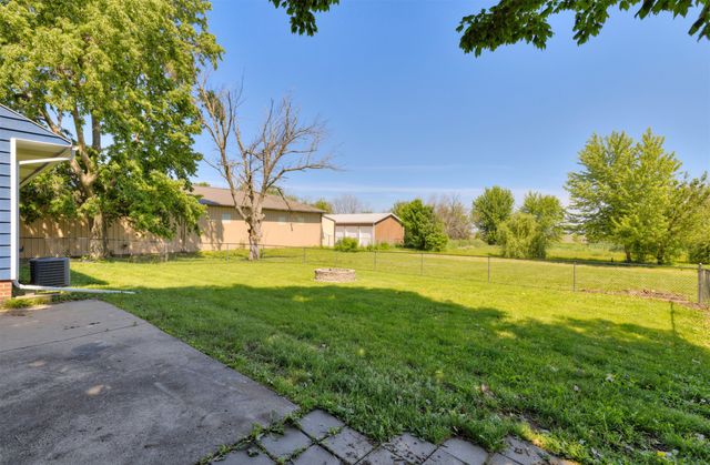 1100 2 nd Street NE, Bondurant, IA 50035