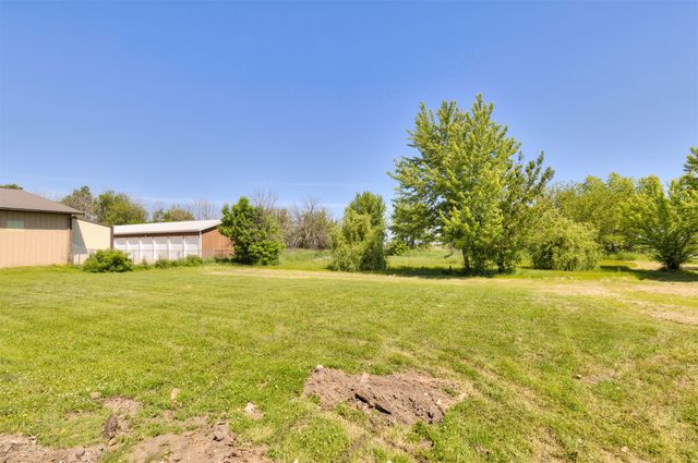 1100 2 nd Street NE, Bondurant, IA 50035
