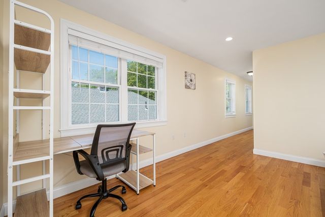 89 Overland 2, Waltham, MA 02451