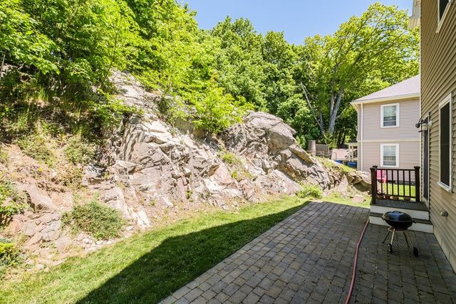 89 Overland 2, Waltham, MA 02451