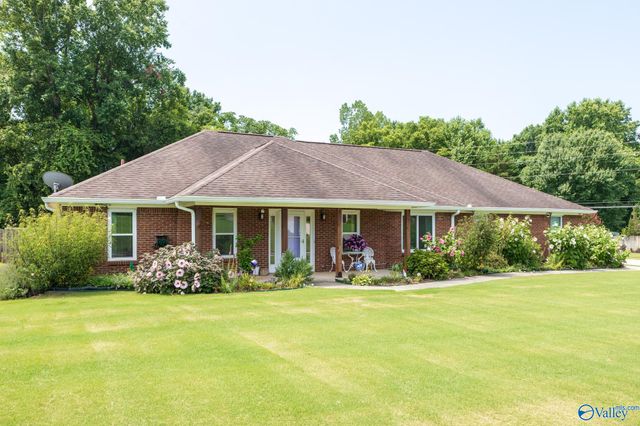 130 Foxridge Drive, Harvest, AL 35749
