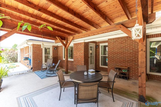 130 Foxridge Drive, Harvest, AL 35749