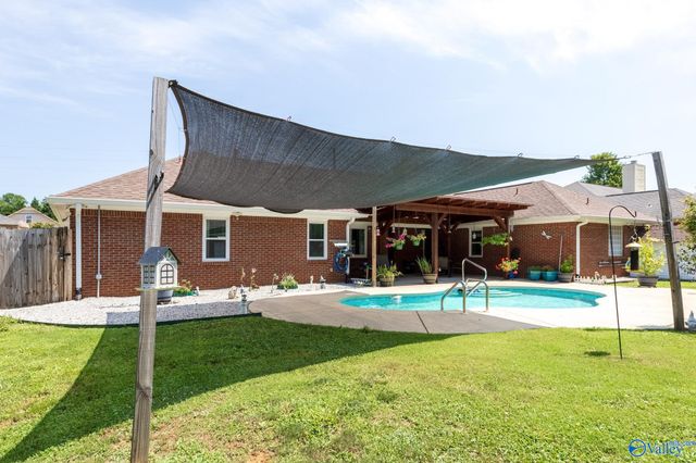 130 Foxridge Drive, Harvest, AL 35749